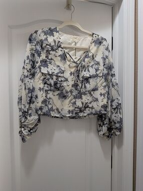 Promesa Ivory Blouse with Navy Floral Print